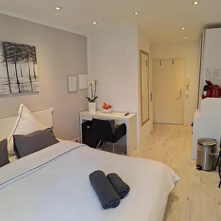 Fam. Honnef Appartement Hannover Buitenkant foto